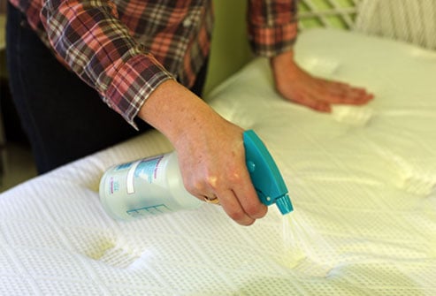 Como limpiar y desinfectar correctamente un colchón de cuna - Diario  Alhaurín