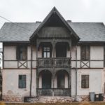 Como reformar una casa vieja con poco dinero Guia practica para una renovacion economica